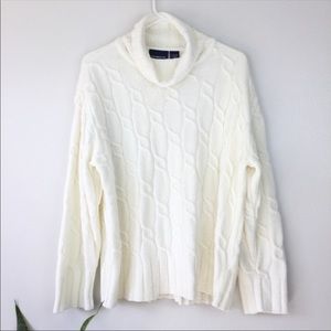 Cream oversized chunky cable knit sweater size L